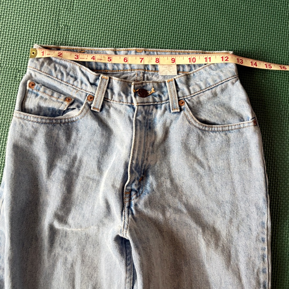 VTG 512 Straight Leg Levi’s Light Blue High-Waist Jeans Size 25 Waist - Picture 6 of 13